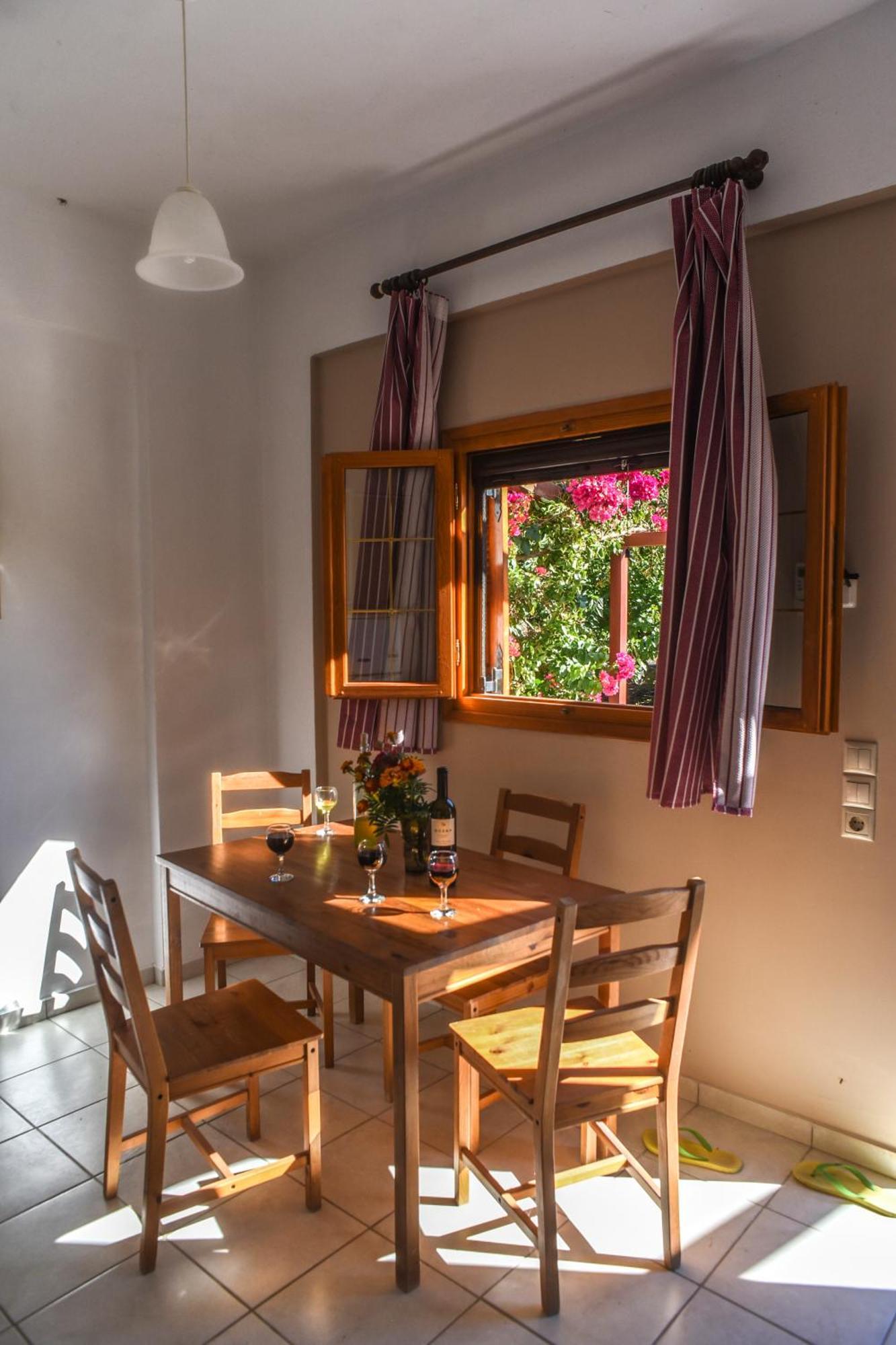 Mikro Xorio Vathí Quarto foto
